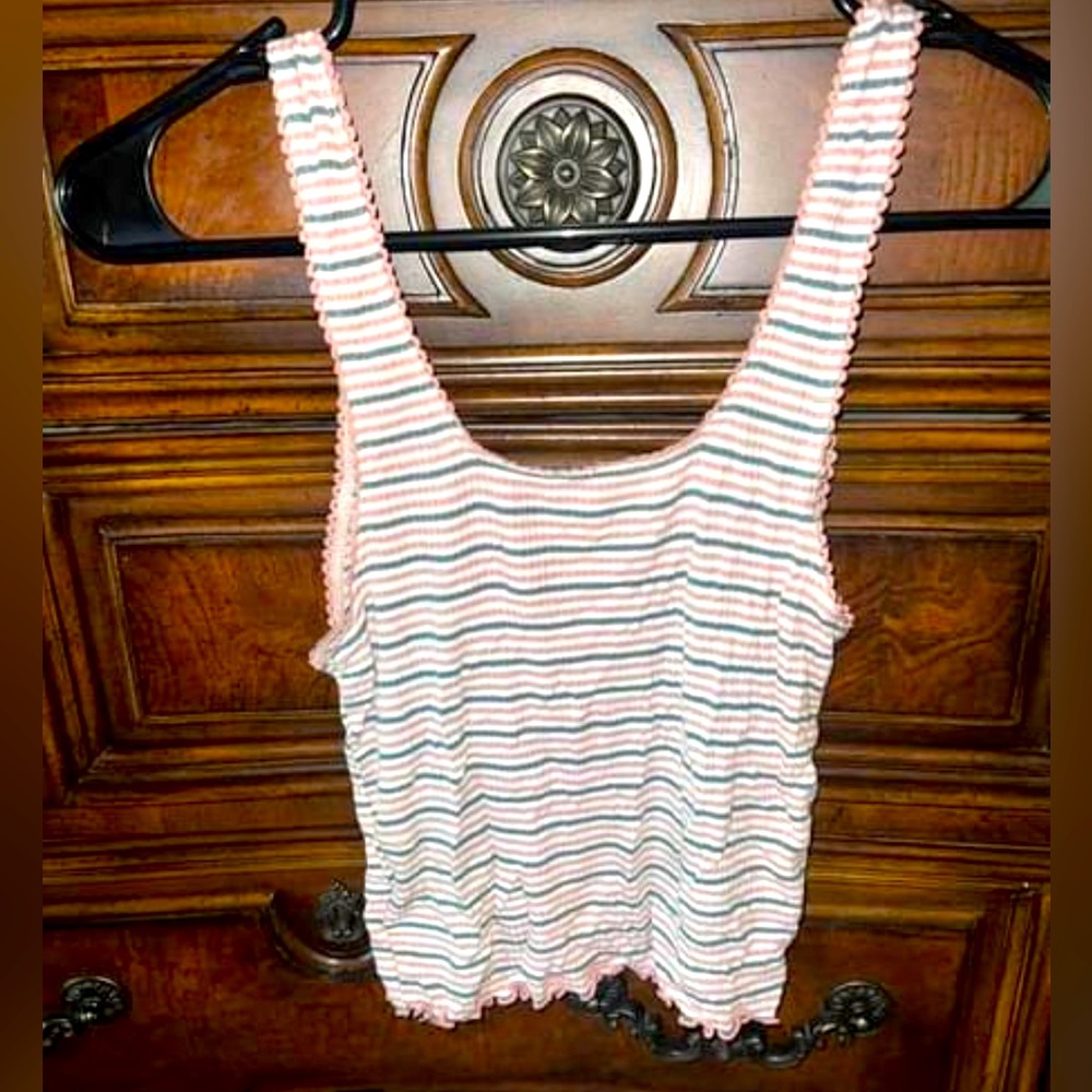 Cropped Tank Top